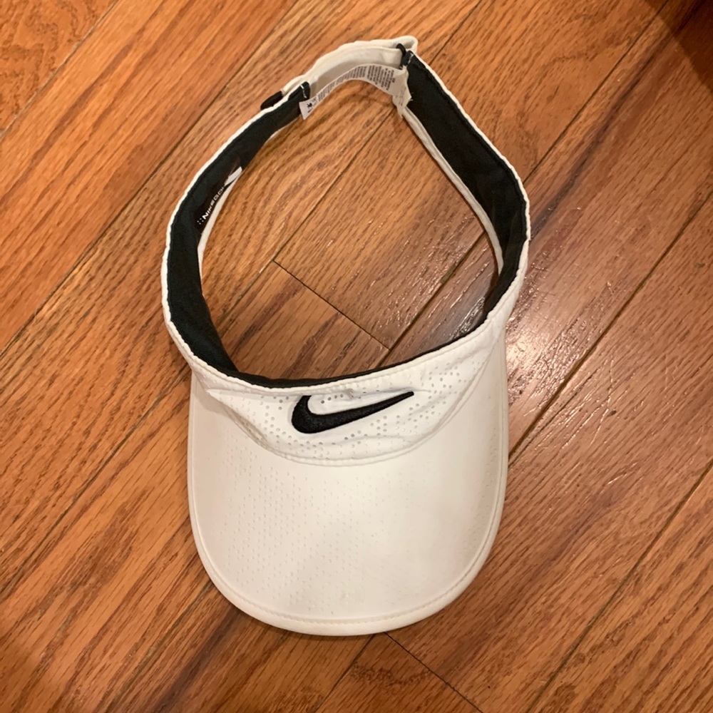 Nike Visor